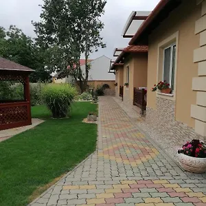 Apartament Kaktuszvirag Apartmanhaz Hajdúszoboszló